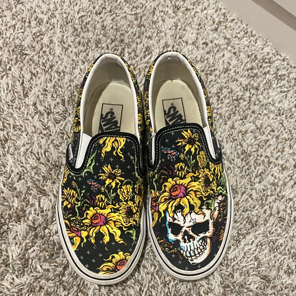 Vans Womens Floral Skull Slip-On Sneakers - Black and Yellow
